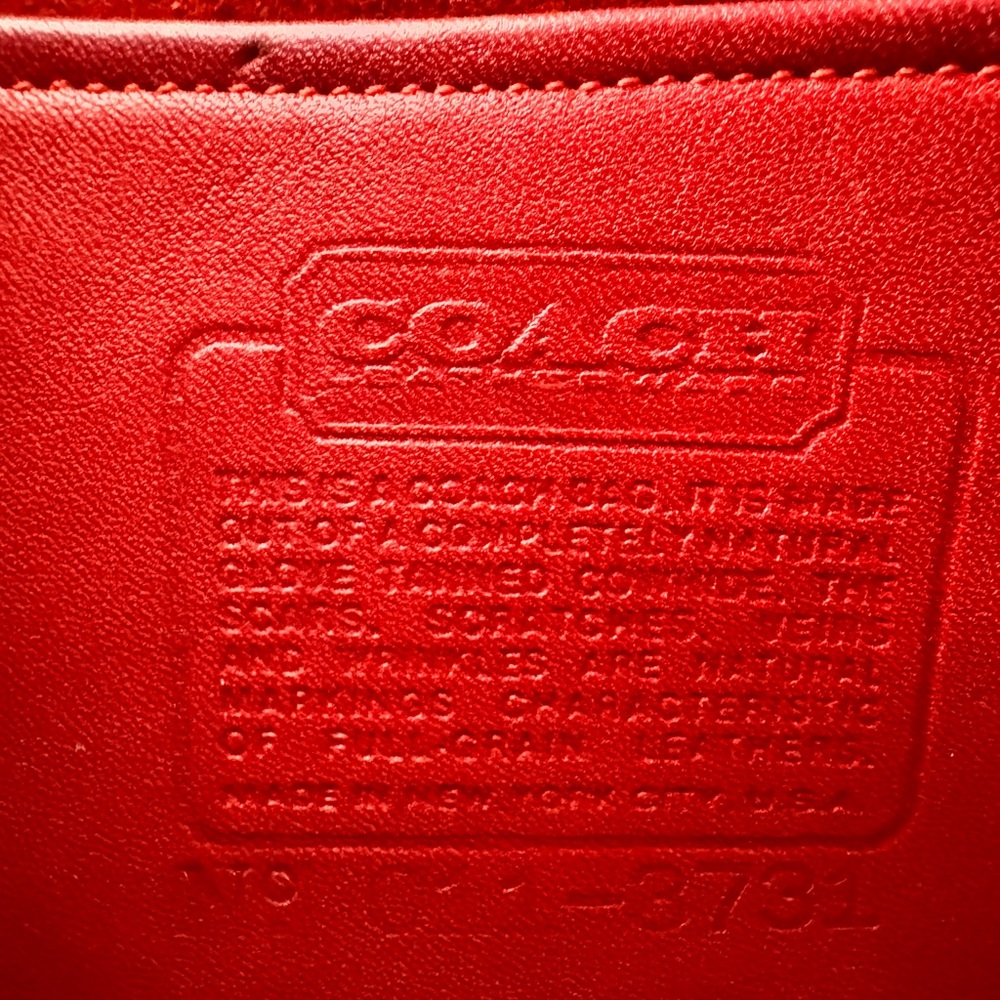 -SOLD- Coach vintage convertible Red Leather Crossbody Bag and Wallet Set - Picture 7 of 16